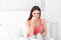 Почему тошнит при беременности: разбираем причины и варианты помощи